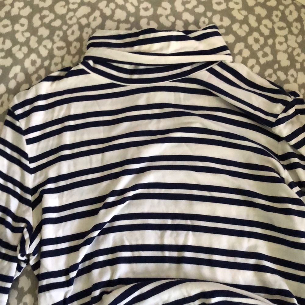 White and navy turtleneck